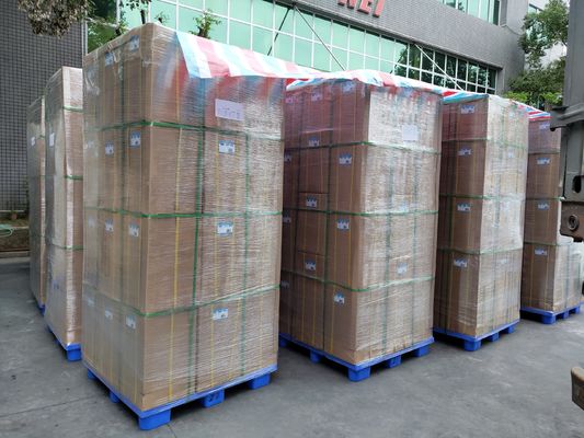 घर्षण प्रतिरोध के लिए उन्नत पॉलिमर चिपकने वाला मैट्रिक्स और ऑप्टिकल रूप से इंजीनियर पीईटी परत के साथ थर्मल लेमिनेशन फिल्म