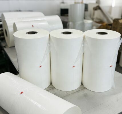 विलायक मुक्त चिपकने वाली डिजिटल लैमिनेटिंग फिल्म 12 महीने की शेल्फ लाइफ और दस्तावेज़ सुरक्षा के लिए डबल कोरोना उपचार के साथ