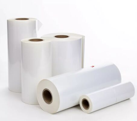 95-105 माइक्रोन मोटाई ग्लिटर लैमिनेशन फिल्म सजावटी पैकेजिंग के लिए कोरिया से 100% ईवीए चिपकने वाला और चमड़े की बनावट के साथ