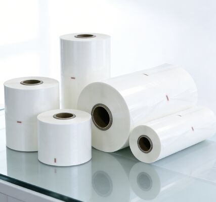 उच्च आंसू प्रतिरोध ऑफसेट प्रिंटिंग के लिए मैट फिनिश के साथ सॉफ्ट टच लैमिनेशन फिल्म