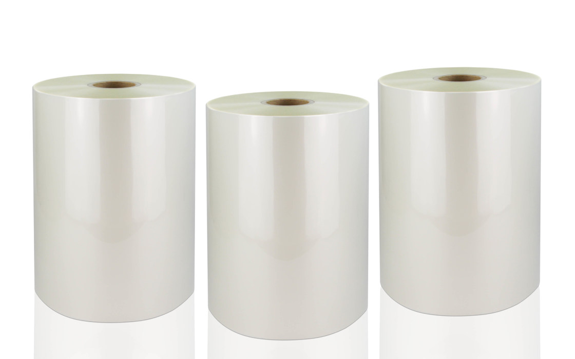 डिजिटल लैमिनेशन के लिए 100M - 3000M लंबाई के साथ 30 माइक्रोन मोटाई 100% पारदर्शिता थर्मल लैमिनेशन फिल्म