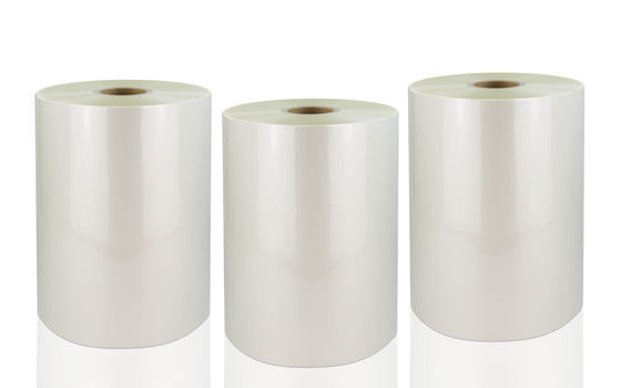 डिजिटल लैमिनेशन के लिए 100M - 3000M लंबाई के साथ 30 माइक्रोन मोटाई 100% पारदर्शिता थर्मल लैमिनेशन फिल्म