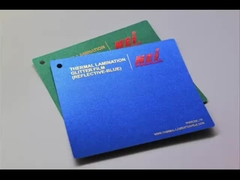 अनुकूलित रंगों के साथ रंगीन ग्लिटर लैमिनेशन फिल्म