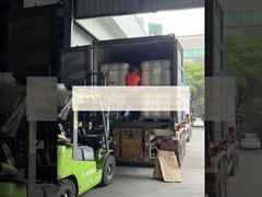 डबल कोरोना ट्रीटमेंट ग्लॉस लैमिनेटिंग फिल्म क्लियर एडहेसिव कलर जो पेशेवर पैकेजिंग के लिए आसंजन और शानदार ग्लॉस फिनिश प्रदान करता है